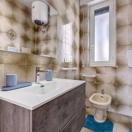 The Bright House 3* Palermo