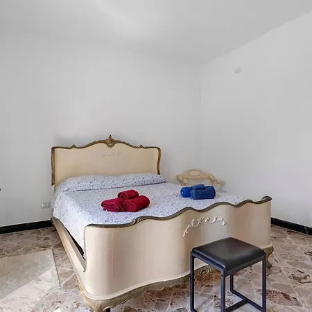 The Bright House 3*