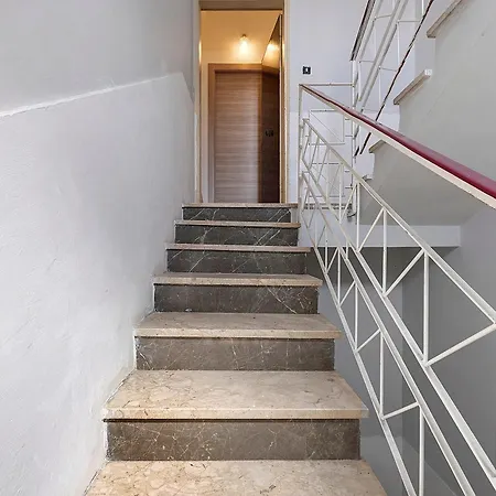 Pensionat The Bright House Palermo