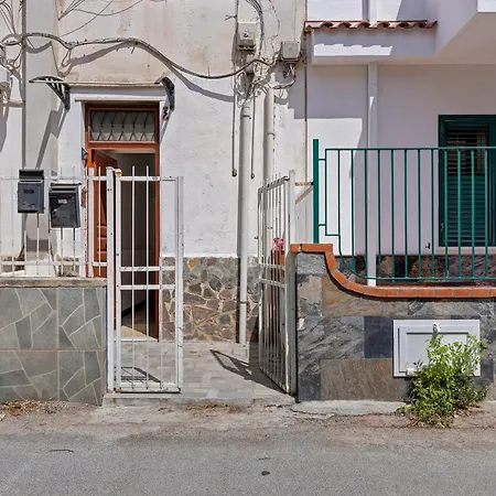 The Bright House 3* Palermo